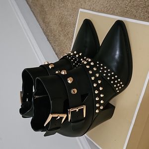 Michael Kors, Bootie, Size 7, Black